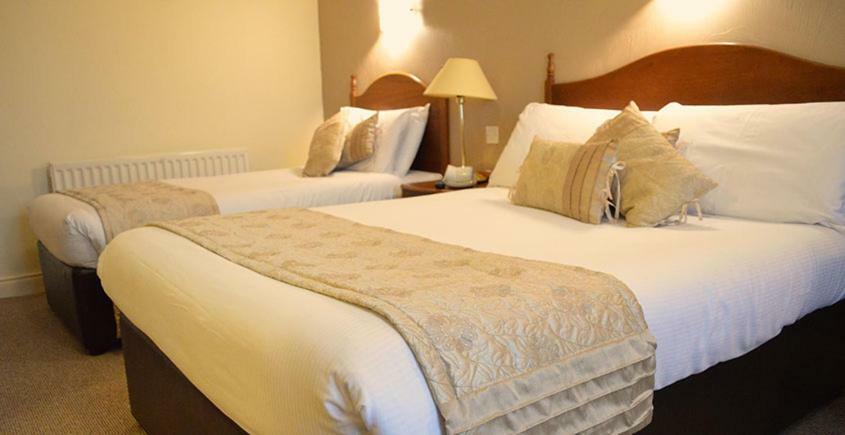 Hotel เคอร์ราโคล ภายนอก รูปภาพ