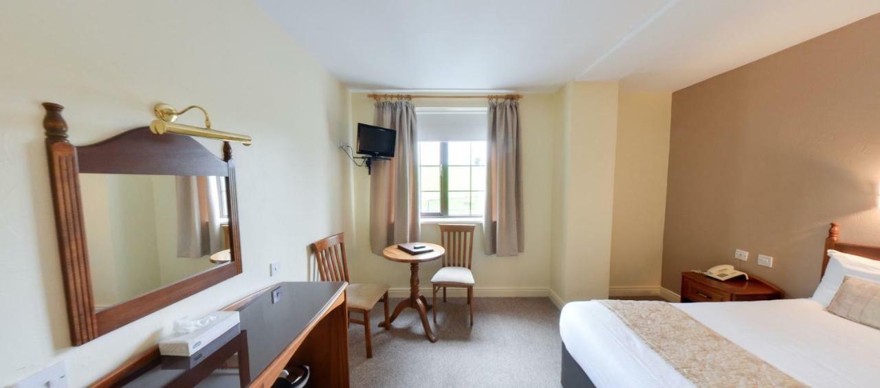 Hotel เคอร์ราโคล ภายนอก รูปภาพ