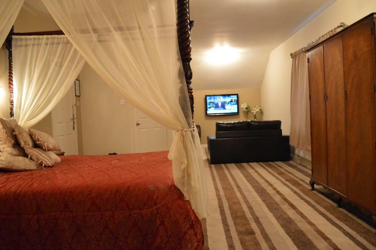 Hotel เคอร์ราโคล ภายนอก รูปภาพ